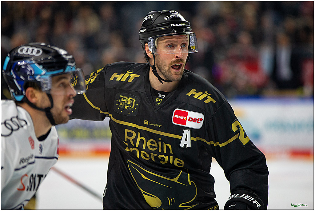 PENNY DEL;  Kölner Haie - ERC Ingolstadt; Köln, 25.11.2022